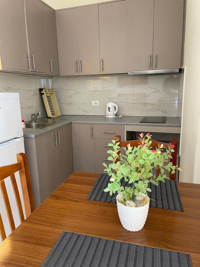 Relax Apts Saranda Eksteriør billede